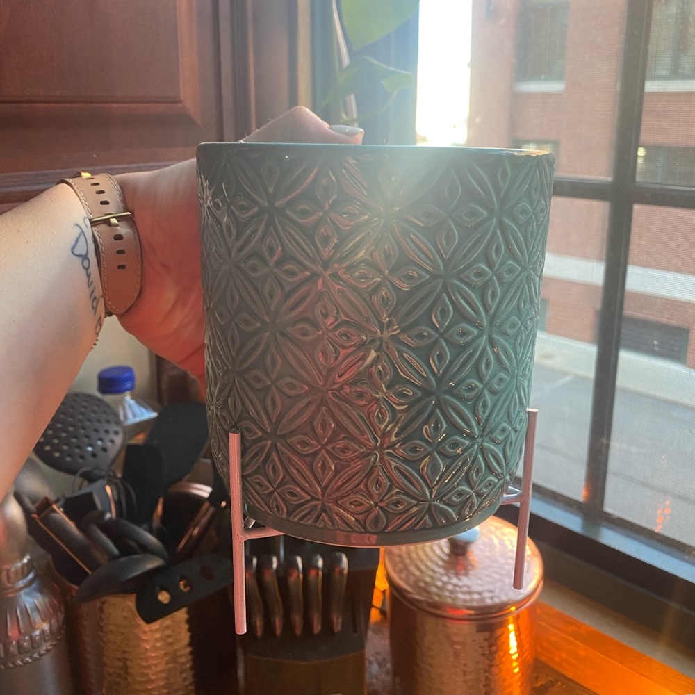 Planter with stand